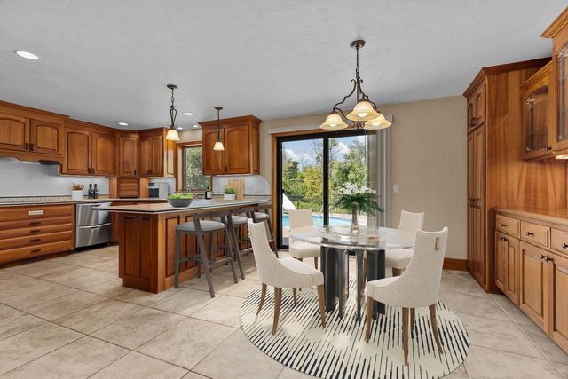 9 N KURT AVENUE, Appleton, WI 54913