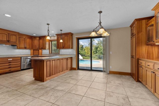 9 N KURT AVENUE, Appleton, WI 54913