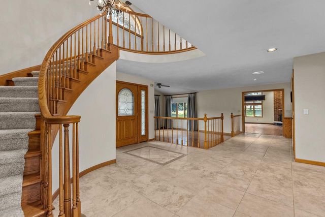 9 N KURT AVENUE, Appleton, WI 54913