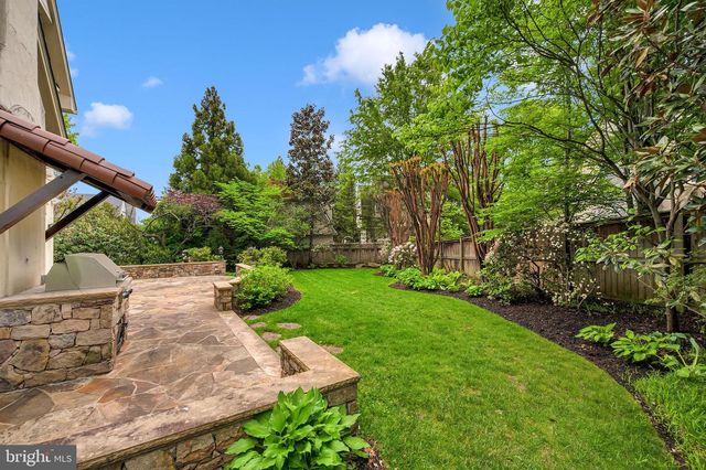 5420 MOORLAND LN, Bethesda, MD 20814