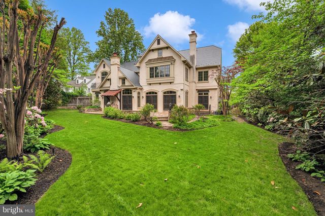 5420 MOORLAND LN, Bethesda, MD 20814