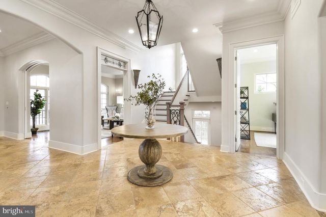 5420 MOORLAND LN, Bethesda, MD 20814
