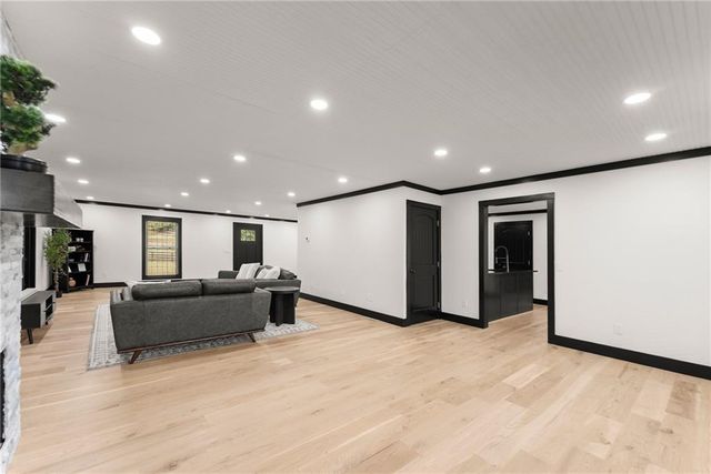 6147 Dahlonega Highway, Clermont, GA 30527