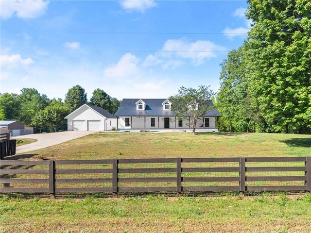 6147 Dahlonega Highway, Clermont, GA 30527