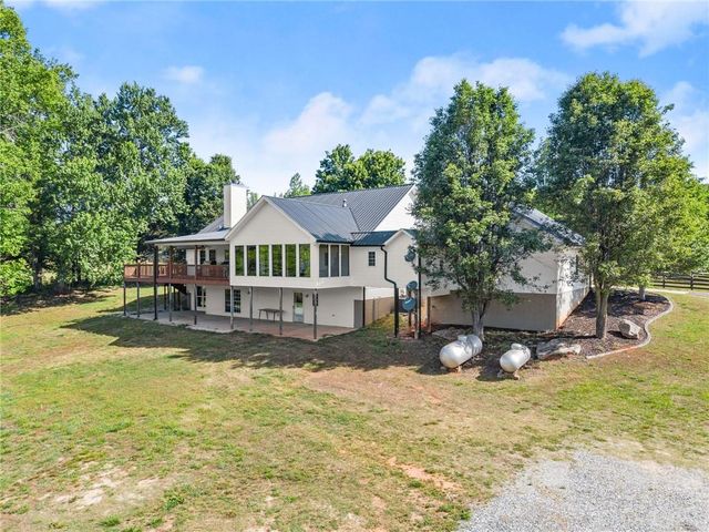 6147 Dahlonega Highway, Clermont, GA 30527