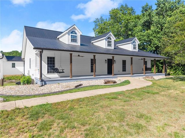 6147 Dahlonega Highway, Clermont, GA 30527