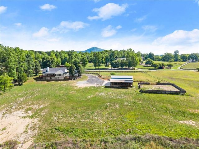 6147 Dahlonega Highway, Clermont, GA 30527