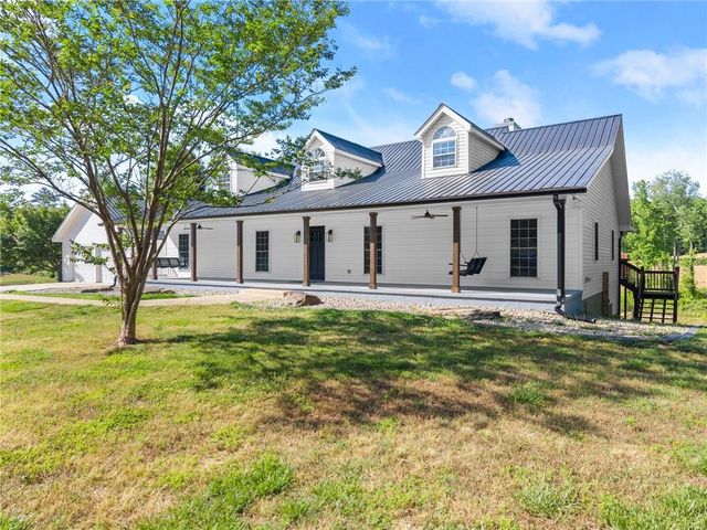 6147 Dahlonega Highway, Clermont, GA 30527