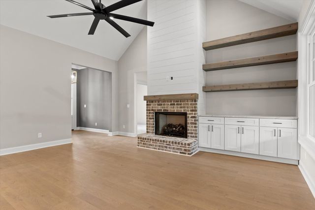 2772 Mowbray Pike, Soddy Daisy, TN 37379