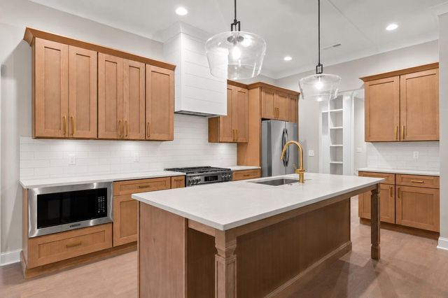 2772 Mowbray Pike, Soddy Daisy, TN 37379