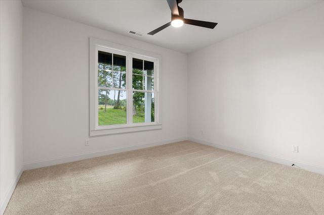2772 Mowbray Pike, Soddy Daisy, TN 37379