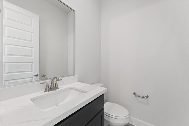 2708 Grand Fountains Drive E, Houston, TX 77054