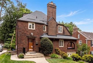 257 Shadowlawn Ave., Mt Lebanon, PA 15216