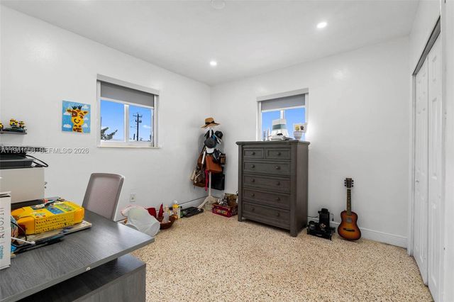 8300 NW 35th Pl 0, Miami, FL 33147