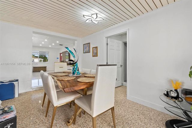 8300 NW 35th Pl 0, Miami, FL 33147