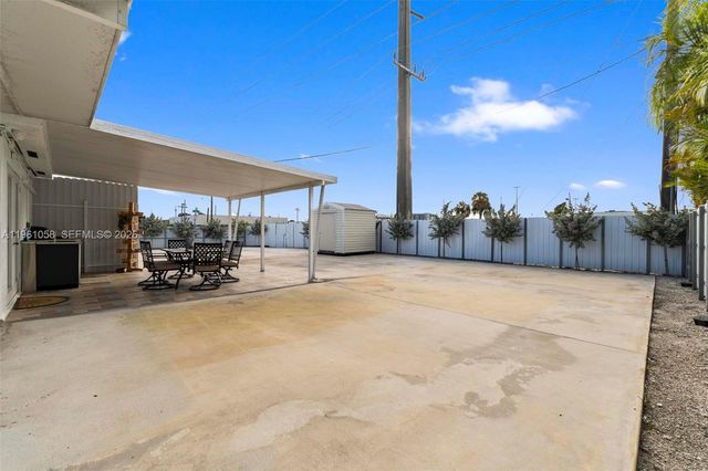 8300 NW 35th Pl 0, Miami, FL 33147