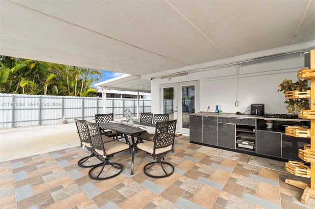 8300 NW 35th Pl 0, Miami, FL 33147