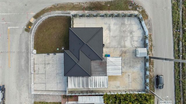 8300 NW 35th Pl 0, Miami, FL 33147