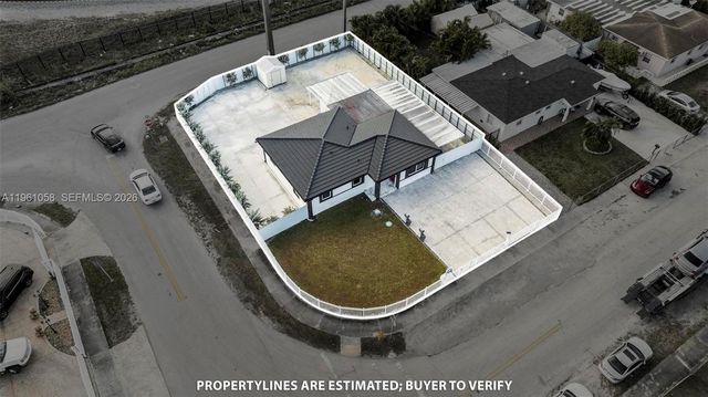 8300 NW 35th Pl 0, Miami, FL 33147