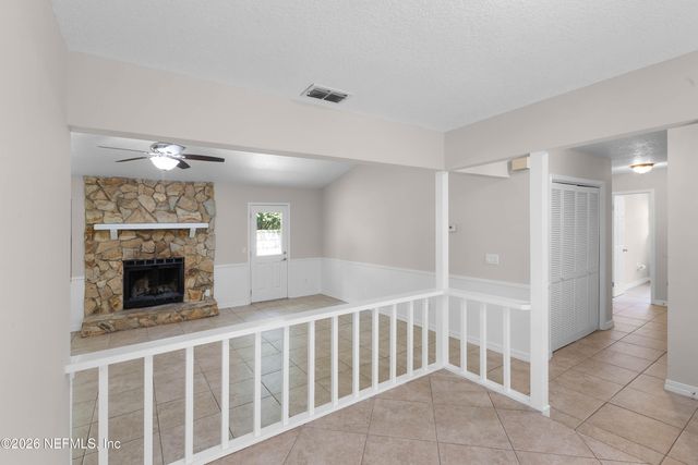12202 MAYORS Drive, Jacksonville, FL 32223