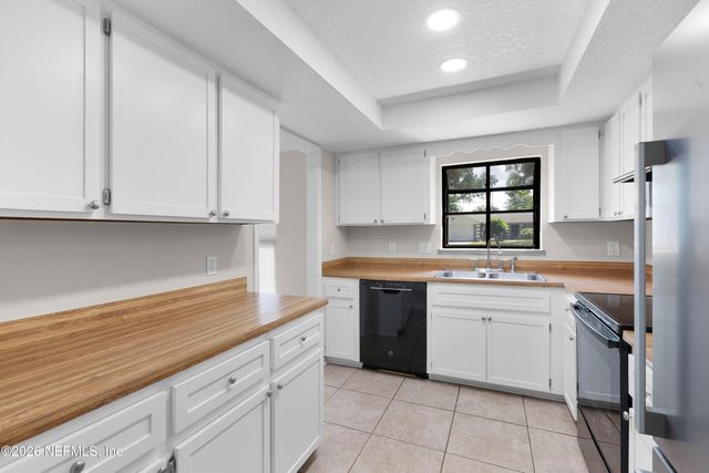 12202 MAYORS Drive, Jacksonville, FL 32223