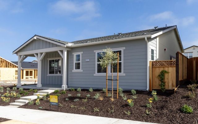 610 Santa Lucia Way, Marina, CA 93933