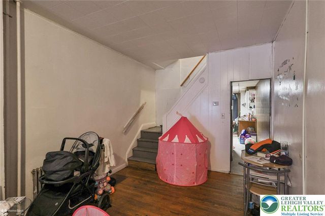 705 North Front Street, Allentown City, PA 18102