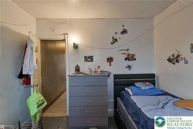 705 North Front Street, Allentown City, PA 18102