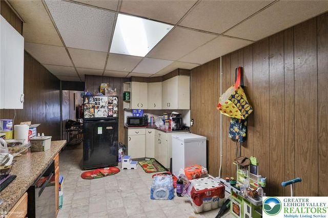 705 North Front Street, Allentown City, PA 18102