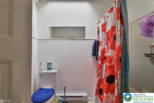 705 North Front Street, Allentown City, PA 18102