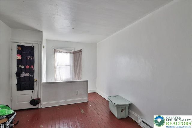 705 North Front Street, Allentown City, PA 18102