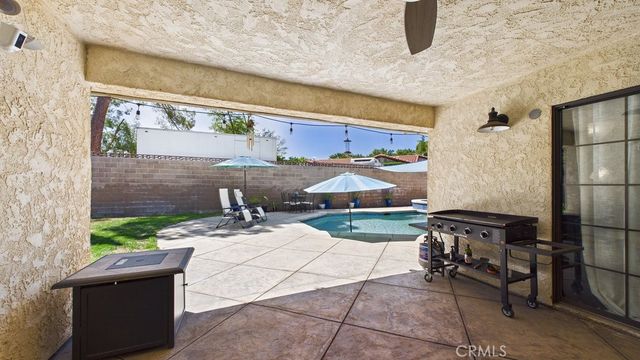 504 Fairway Drive, Palmdale, CA 93551