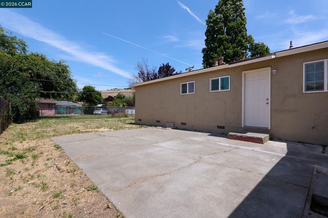 116 Cynthia Ave, Vallejo, CA 94589
