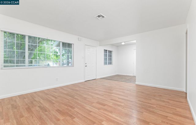 116 Cynthia Ave, Vallejo, CA 94589