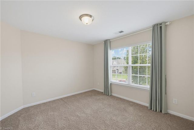 3540 Lamplight Way, High Point, NC 27265