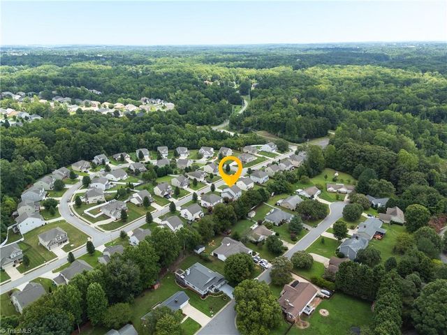 3540 Lamplight Way, High Point, NC 27265