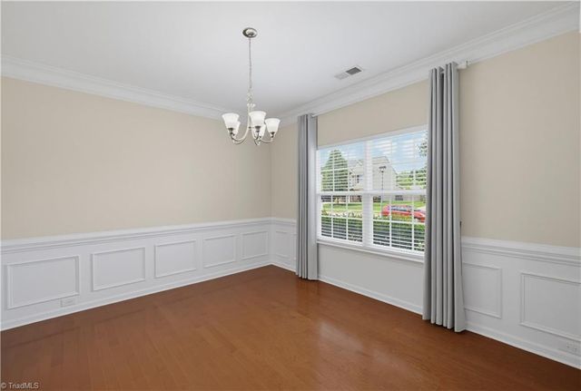 3540 Lamplight Way, High Point, NC 27265
