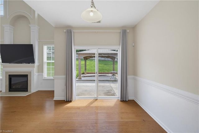3540 Lamplight Way, High Point, NC 27265
