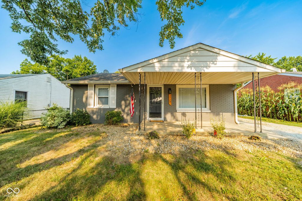 3729 Burton Place, Anderson, IN 46013