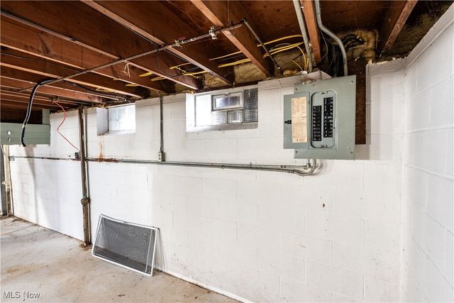 6505 Flowerdale Avenue, Cleveland, OH 44144