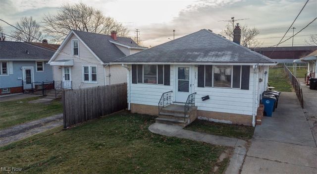 6505 Flowerdale Avenue, Cleveland, OH 44144