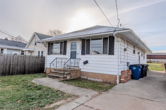 6505 Flowerdale Avenue, Cleveland, OH 44144