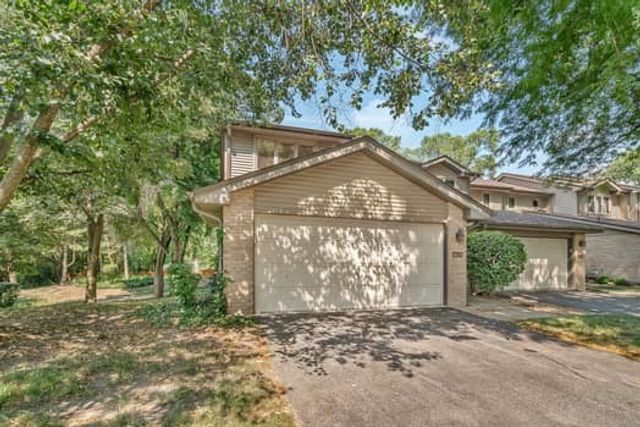 16620 Grants Trail, Orland Park, IL 60467