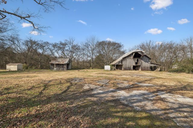 5810 Murfreesboro Rd, Lebanon, TN 37090