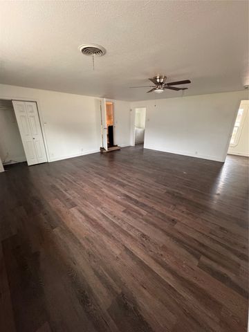 1621 S Mirick Avenue, Denison, TX 75020