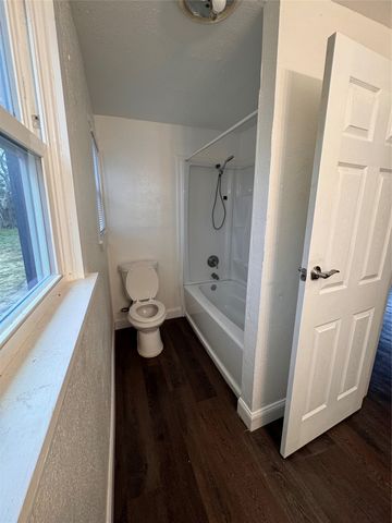 1621 S Mirick Avenue, Denison, TX 75020