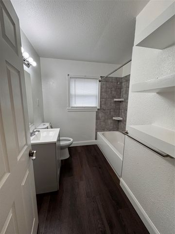1621 S Mirick Avenue, Denison, TX 75020