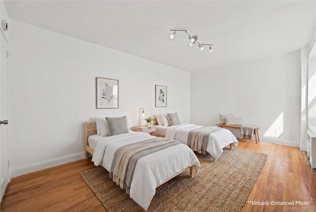 72-10 112 Street 6G, Forest Hills, NY 11375