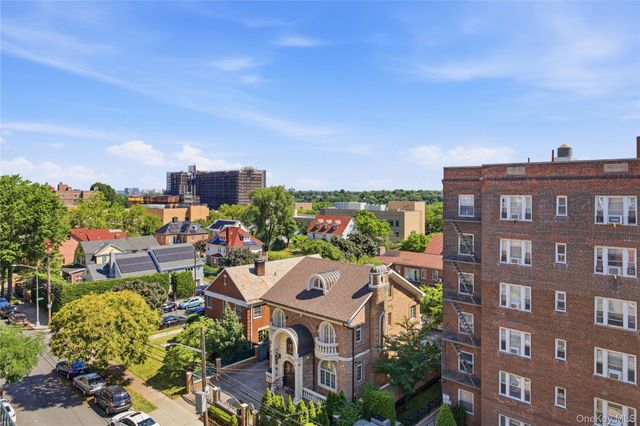 72-10 112 Street 6G, Forest Hills, NY 11375