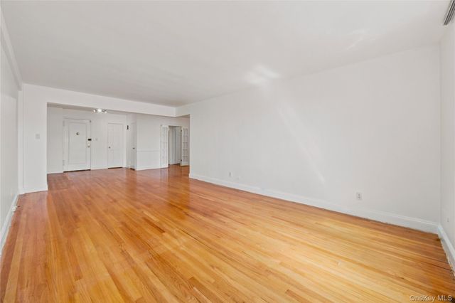 72-10 112 Street 6G, Forest Hills, NY 11375